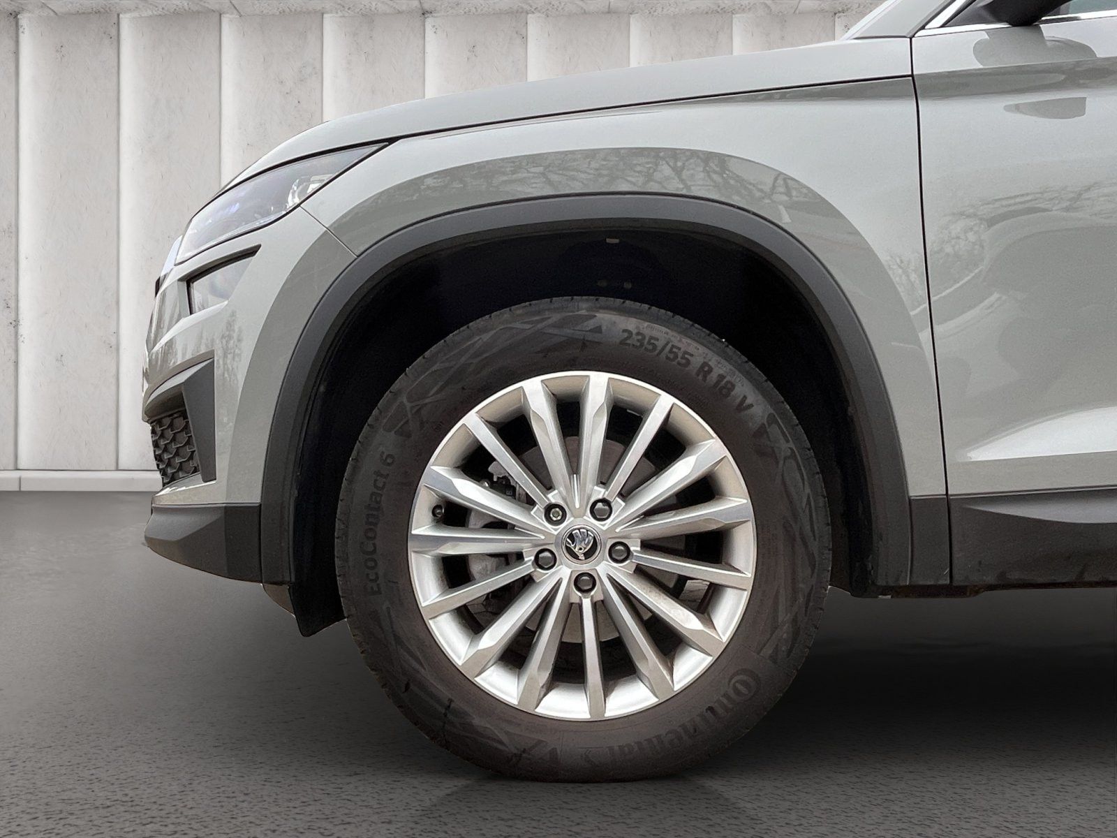Fahrzeugabbildung SKODA Kodiaq 1.5 DSG*7-Sitze*ACC*VirtC*Matrix*Kamera**
