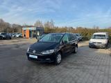 Volkswagen Sharan Match BMT/2,0/EURO5/NAVI/7-SITZER/PANORA. - Volkswagen Sharan: Eu
