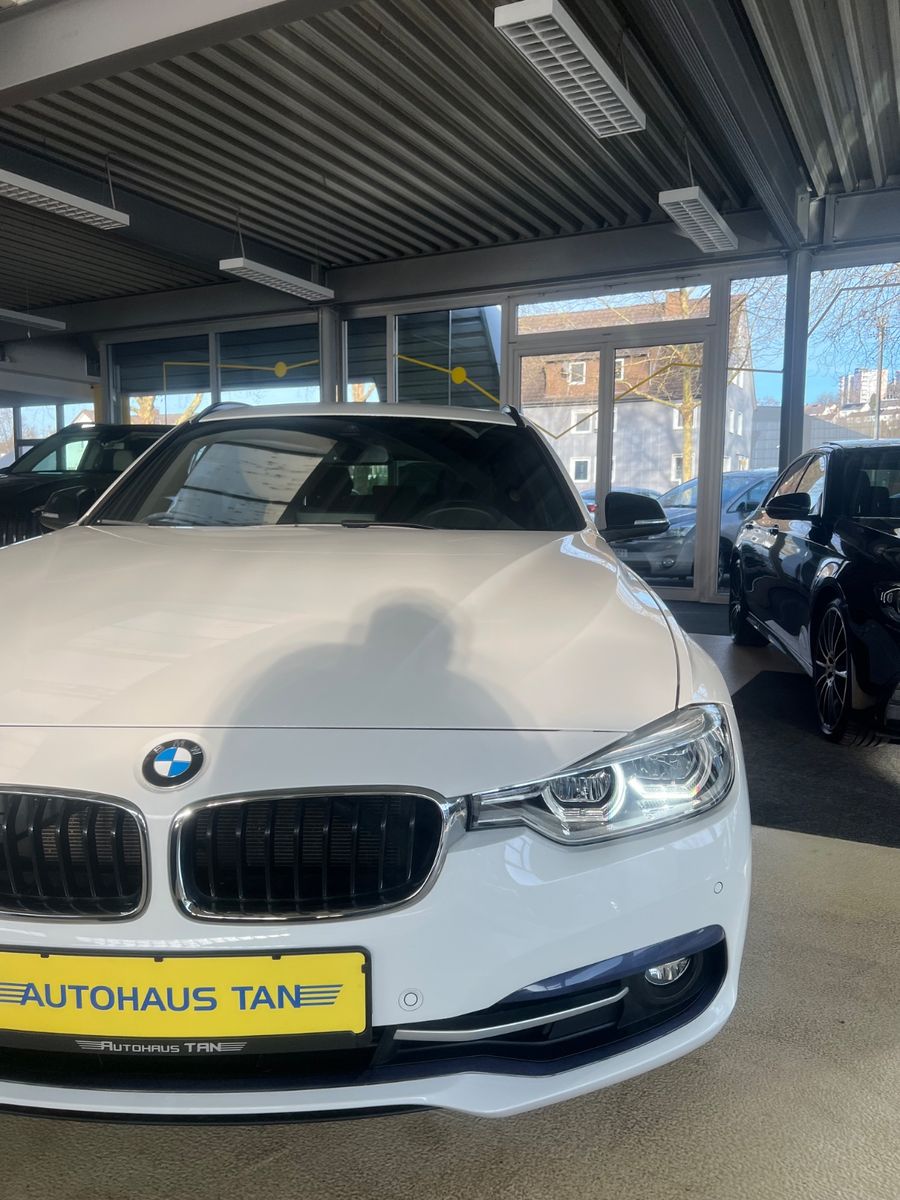 Fahrzeugabbildung BMW 320 i Touring xDrive Sport Line *NAVI PROF*LED*
