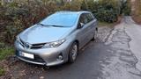 Toyota Auris Touring Sports Touring Sports Hybrid 10/13 - Toyota Auris Touring Sports mit Benzin-Antrieb: Automatik