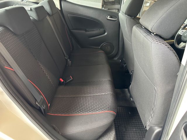 Mazda 2 Lim. 1.3 Active