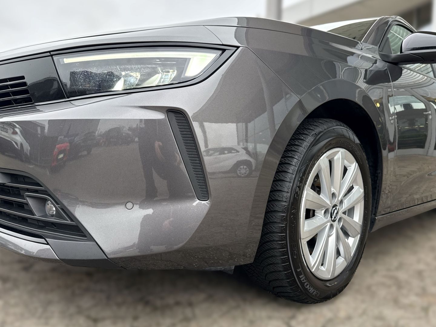 Fahrzeugabbildung Opel Astra L Elegance ASTRA CDTi 1.5 Sports Tourer Na