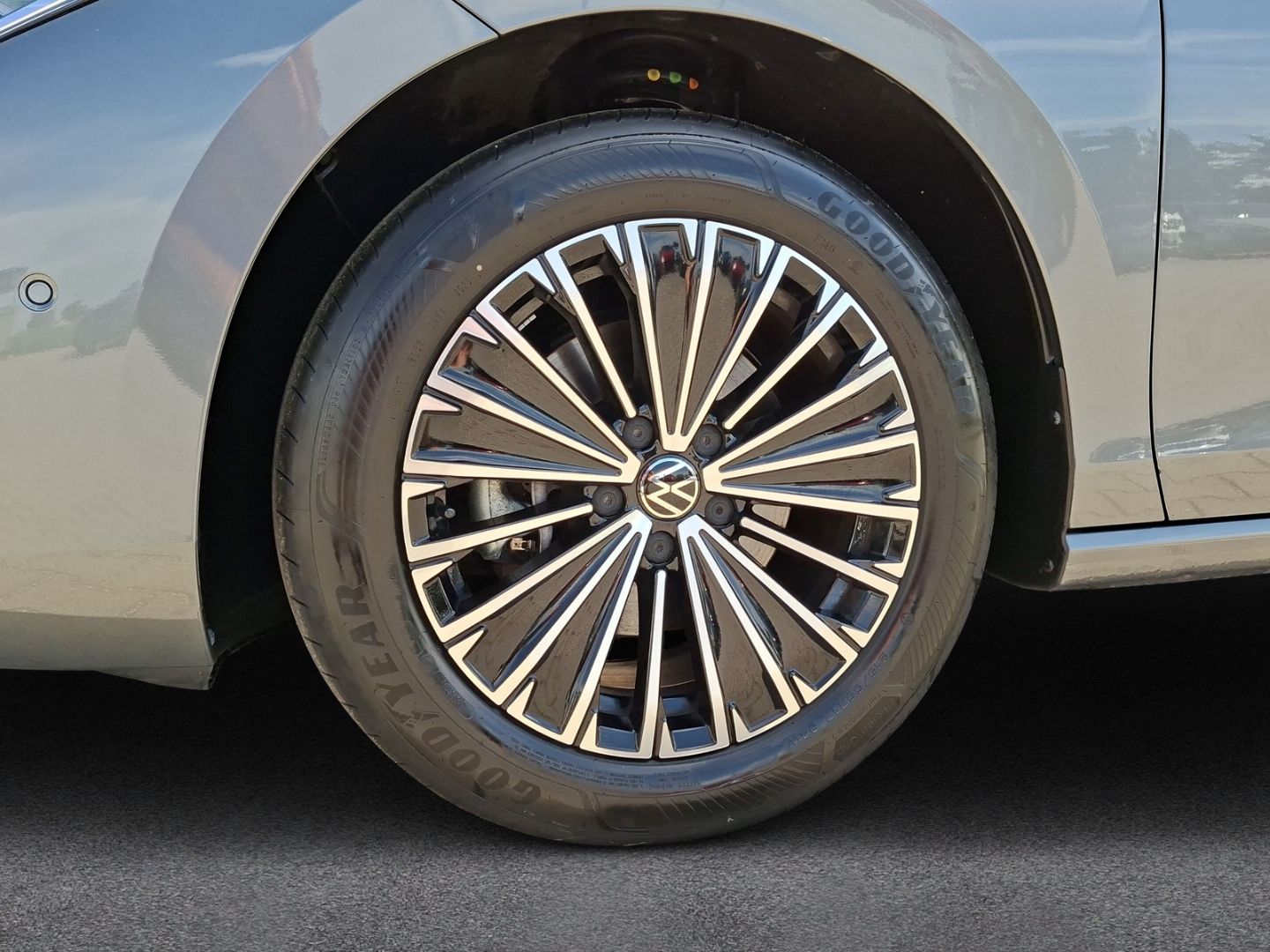 Passat Variant 2.0 TDI Elegance *AHK*Matrix*