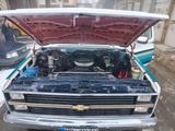 Chevrolet K10 Pick 3" Lift 33" Reifen, 5.7L 4 Gang Auto - Chevrolet: K10