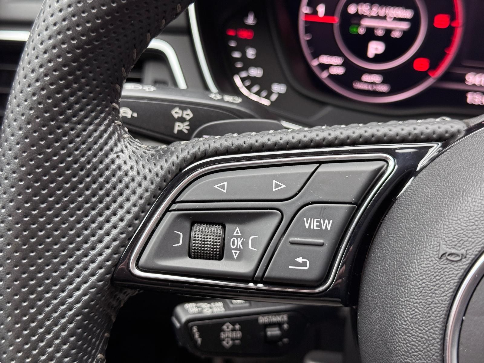 Fahrzeugabbildung Audi A4*40 TDI*S-LINE*PANO*MTRX*ACC*KEY*VIRTUAL*RCAM