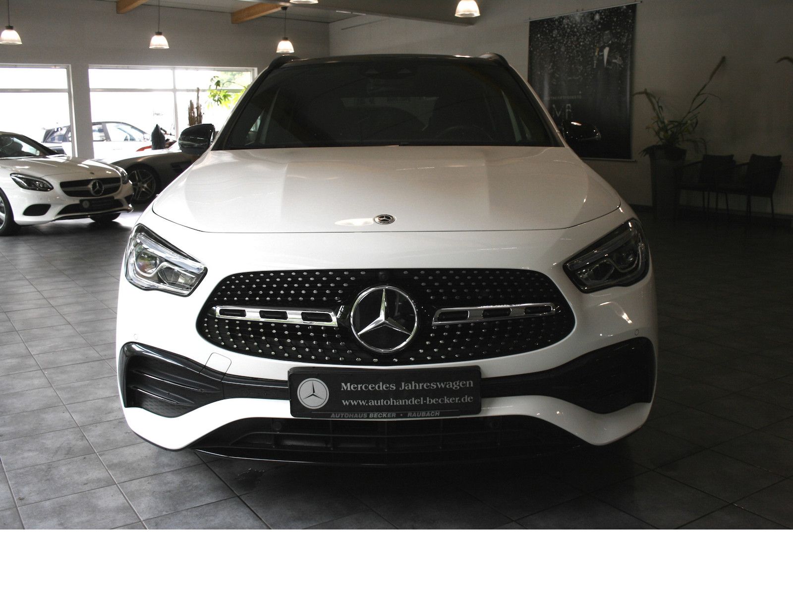 Fahrzeugabbildung Mercedes-Benz GLA 200 AMG *Night*Leder*MBUX*LED *Panoramadach