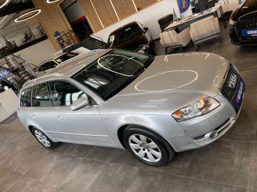 Audi A4 Avan 3.0 TDI quattro *SZHZ*PDC*TEMPOMAT*KLIMA