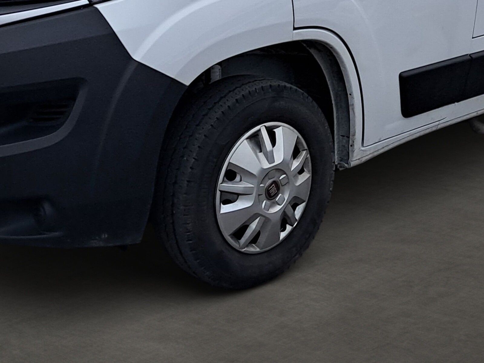 Fahrzeugabbildung Roller Team Livingstone K2 Hubbett,Markise,Tempomat