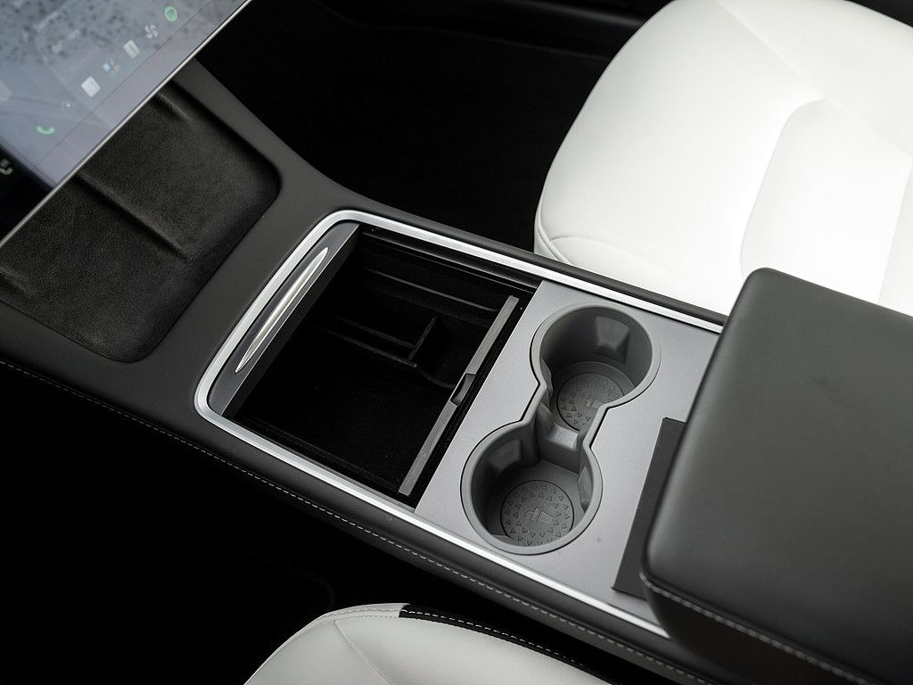 Tesla Model 3 75 kWh Long Range ACC KAM WÄRMEPU. SHZ foto 10
