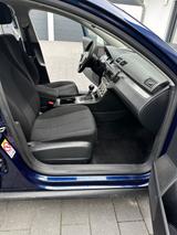 Volkswagen Passat 1.6 TDI Comfortline BMotion Tech Vari... - Volkswagen Passat aus 2010: Kombi