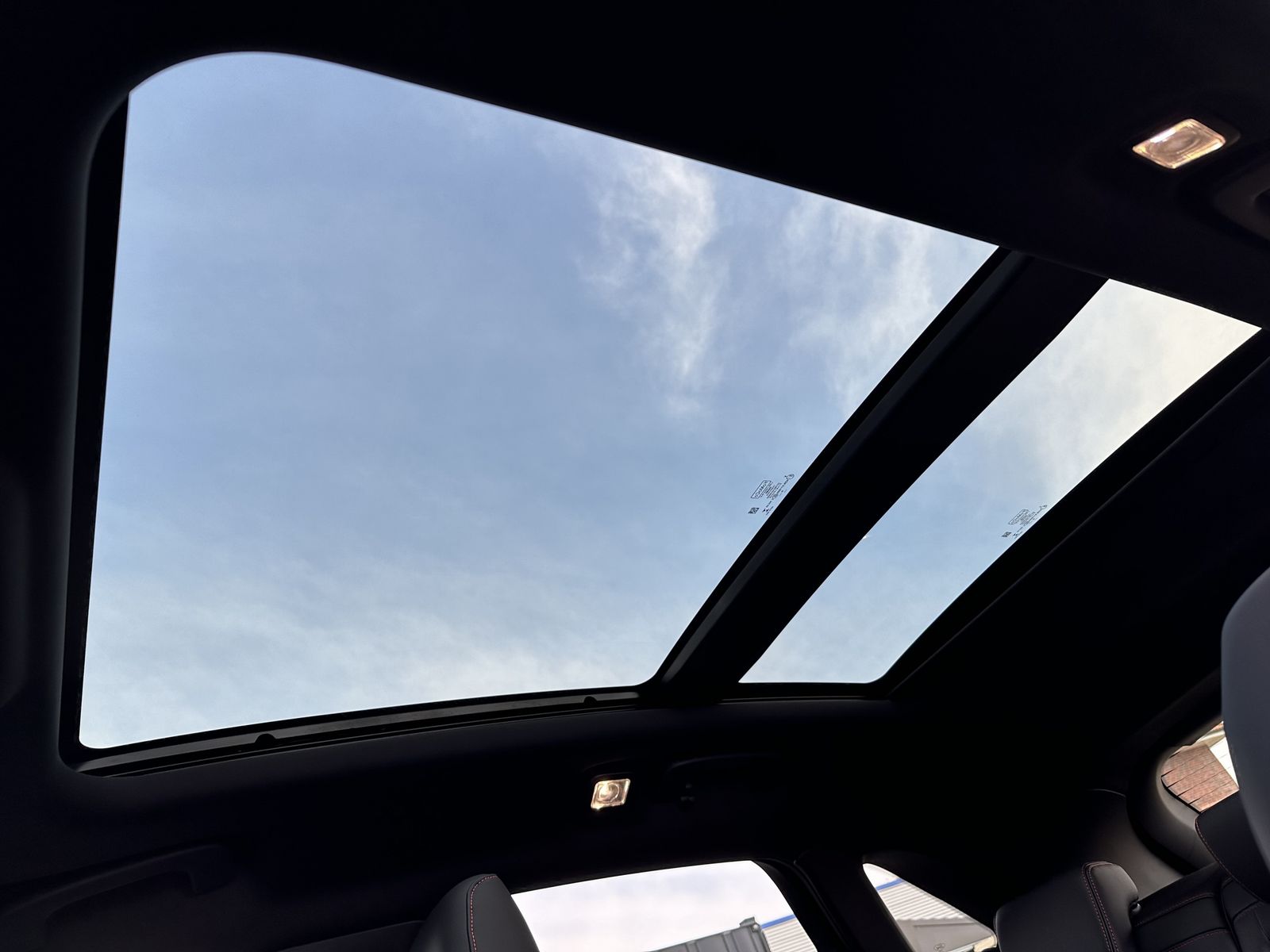 Fahrzeugabbildung Ford Kuga 2.5 Plug-In-Hybrid ST-Line X NAV+LED+PANO