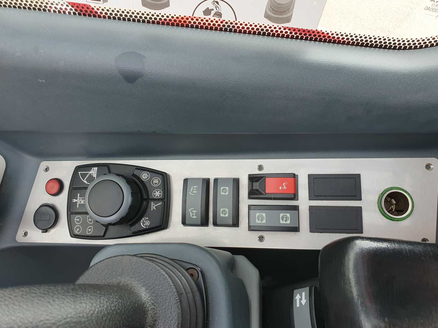 Fahrzeugabbildung Andere Magni RTH 5.35 SH / Fällkran / nur 2.034h