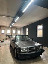 Mercedes-Benz Mercedes Benz 190e 1.8 kein evo - Mercedes-Benz 190: Limousine, Evo