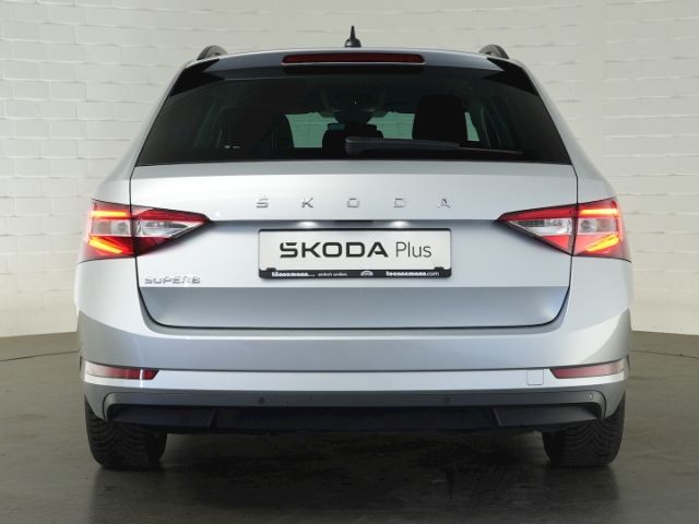 Superb COMBI AMBITION TDI DSG+NAVI+SITZHEIZUNG+K