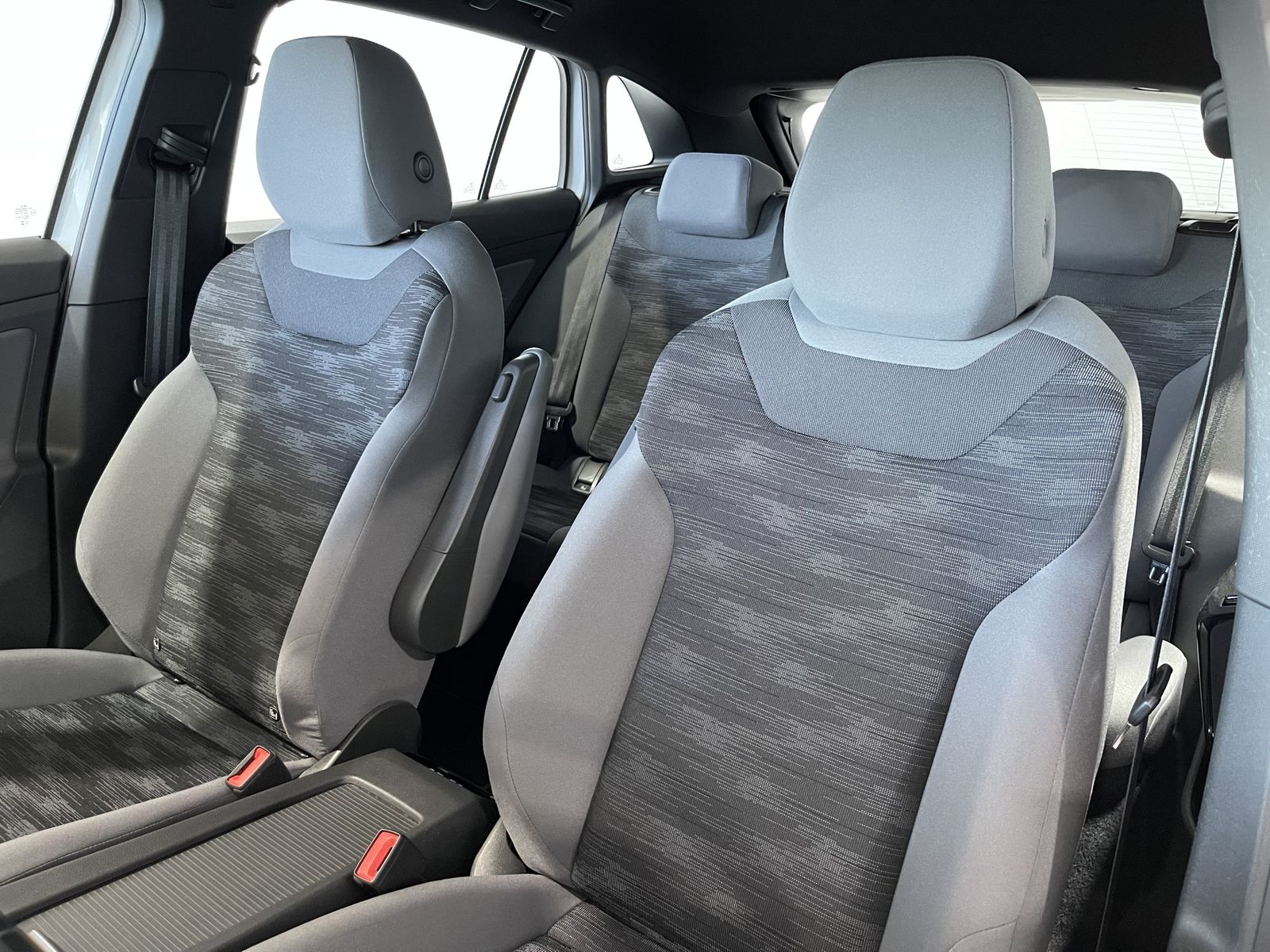 Fahrzeugabbildung Volkswagen ID.4 Pro Performance 150 kW*LED*AHK*Cam*Navi*WP*