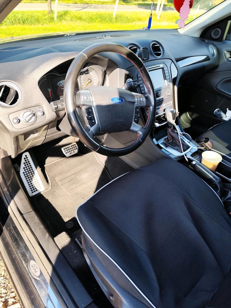 Ford Mondeo 2011 — photo 8
