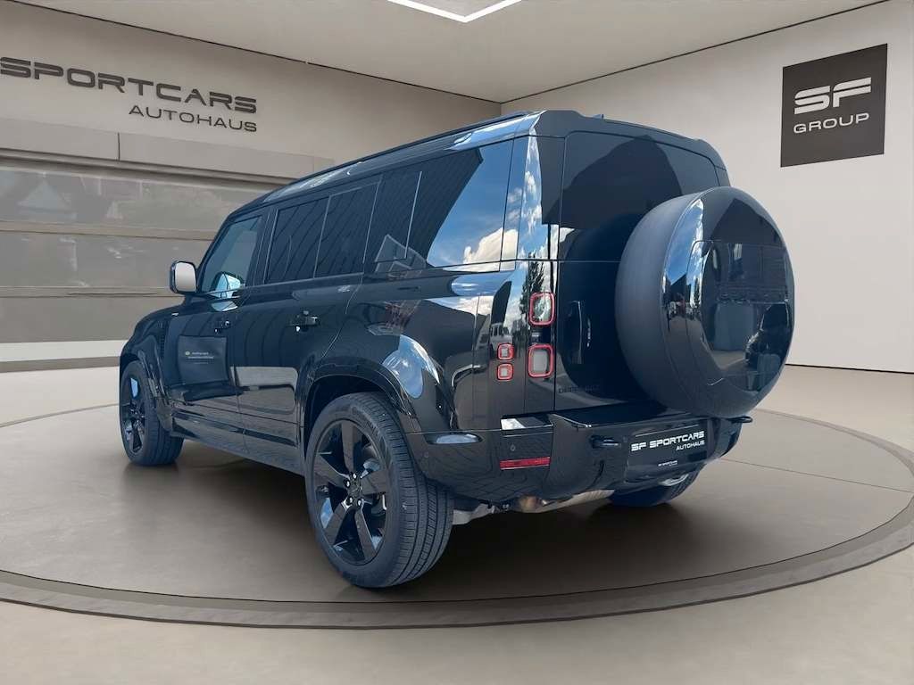 LAND-ROVER Defender 2026