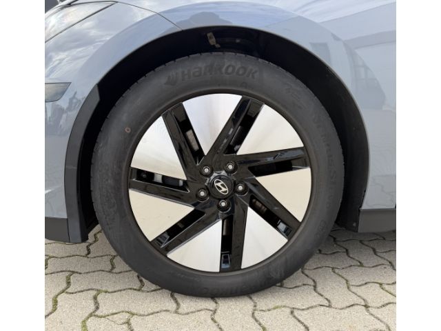 Hyundai IONIQ 6 – Bild 9
