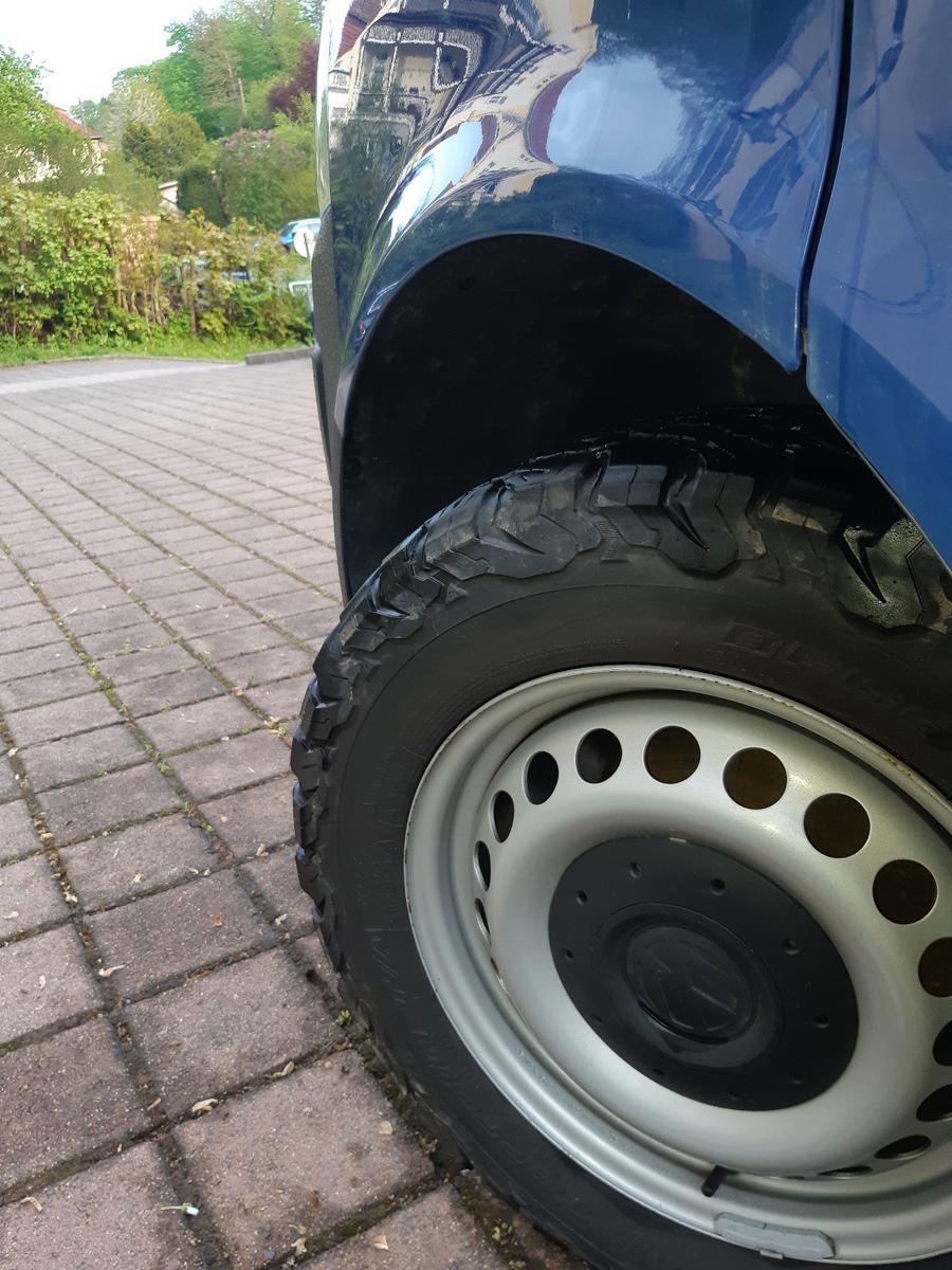 Volkswagen VW T5 Hochdach  Allrad Camper  Tischlerausbau 