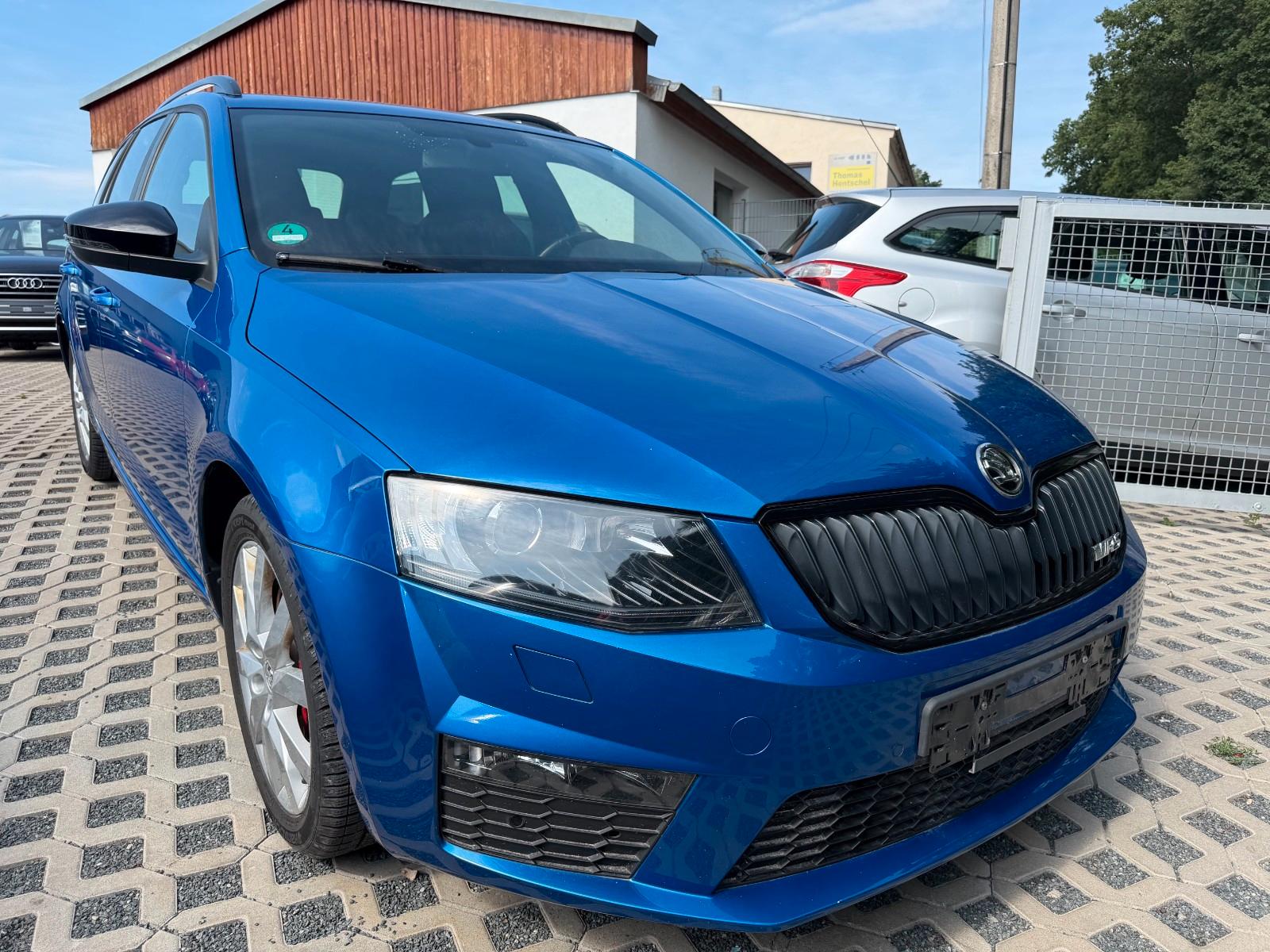Skoda Octavia 2.0TSI Combi RS*Xenon*Navi*2.Hand*