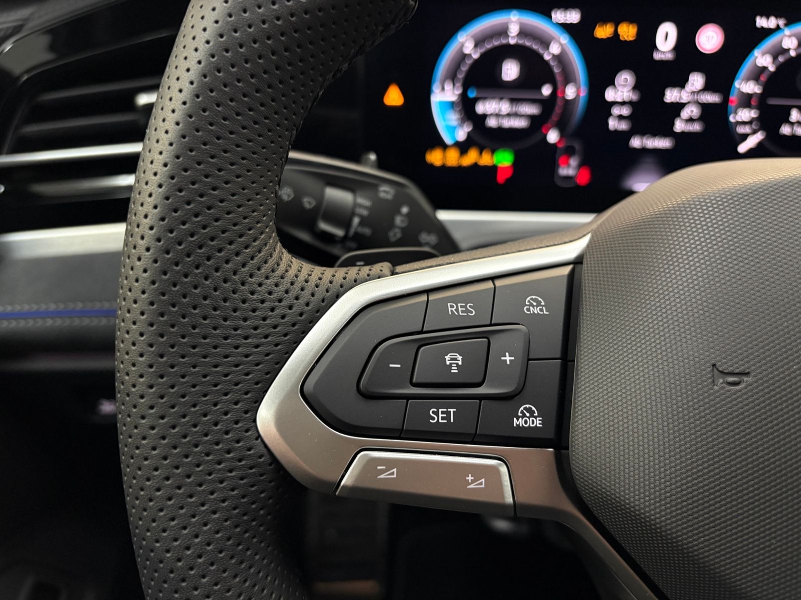 Volkswagen Passat - Bild 19