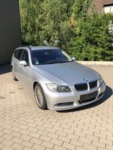 BMW 330d touring/Leder/Navi/Klima - BMW 330 aus 2006: 330d