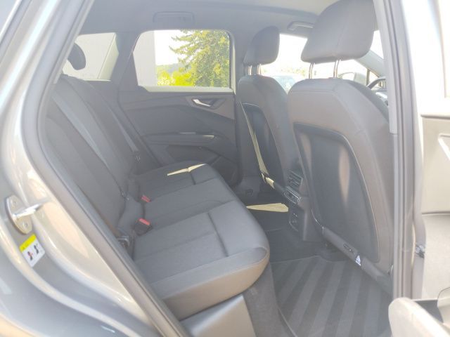 Fahrzeugabbildung Audi Q4 e-tron 55 kWh Brutto advanced