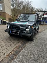 Lada Niva Taiga 4x4/ 2014/ LPG/ TÜV Neu - scheckheftgepflegte Lada Taiga