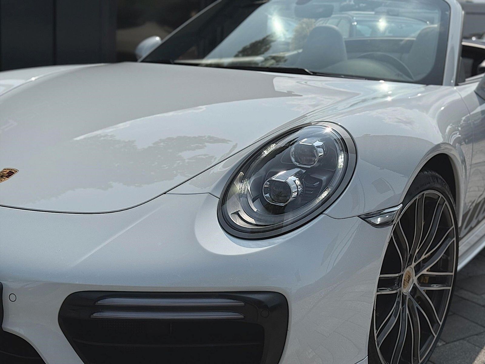 Fahrzeugabbildung Porsche 991.2 911 Turbo S Cabriolet *ACC*LED*111 Punkte*
