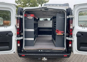 Renault Trafic - 11