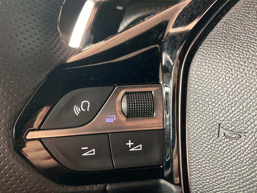 Peugeot 2008 Hybrid GT AT Navi Kamera 360 PDC v+h, миниатюра 20