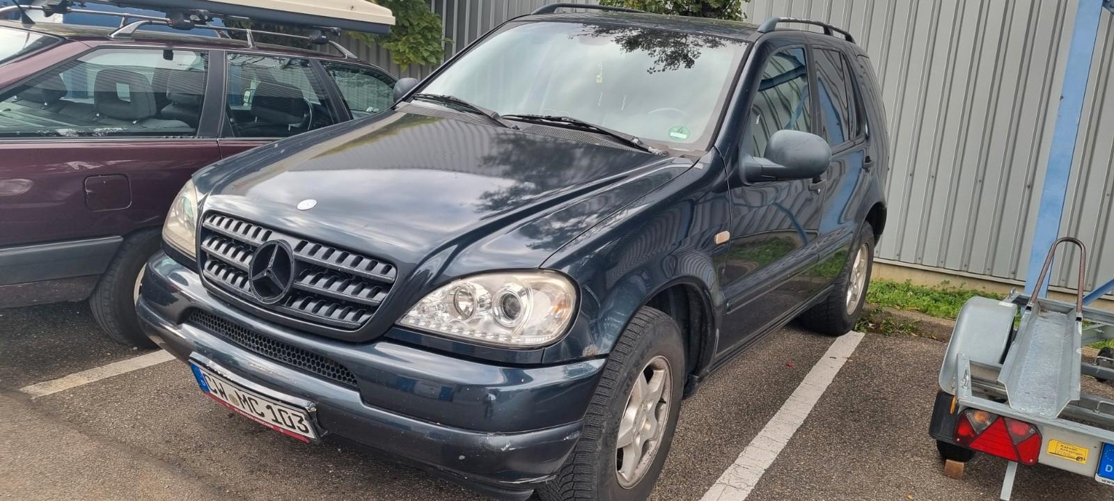 Mercedes-Benz ML 320