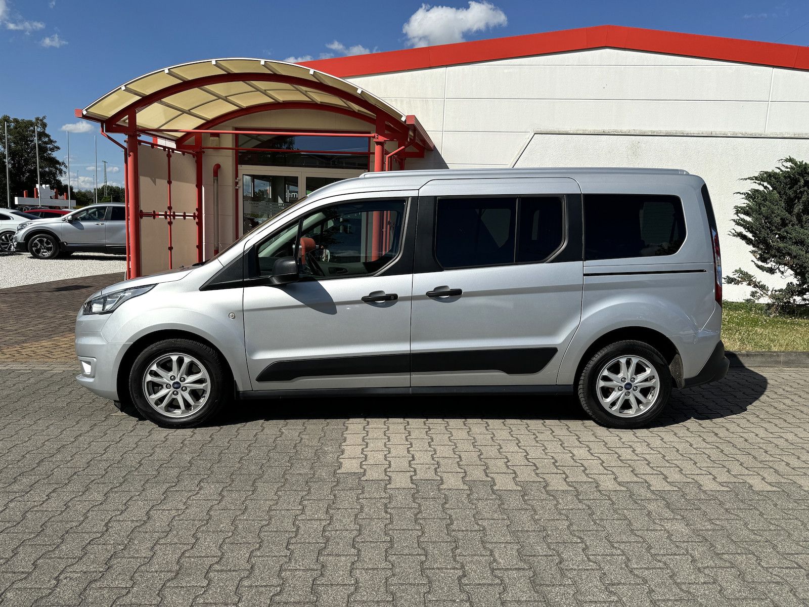 Fahrzeugabbildung Ford Grand Tourneo Connect 1.5 TDCi /7-Sitze/Navi/Shz