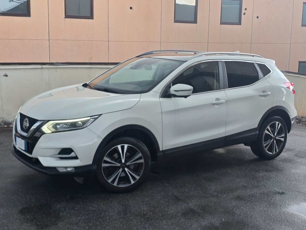 Nissan Qashqai 1.3 DIG-T 140 CV Tekna+ imagem 3