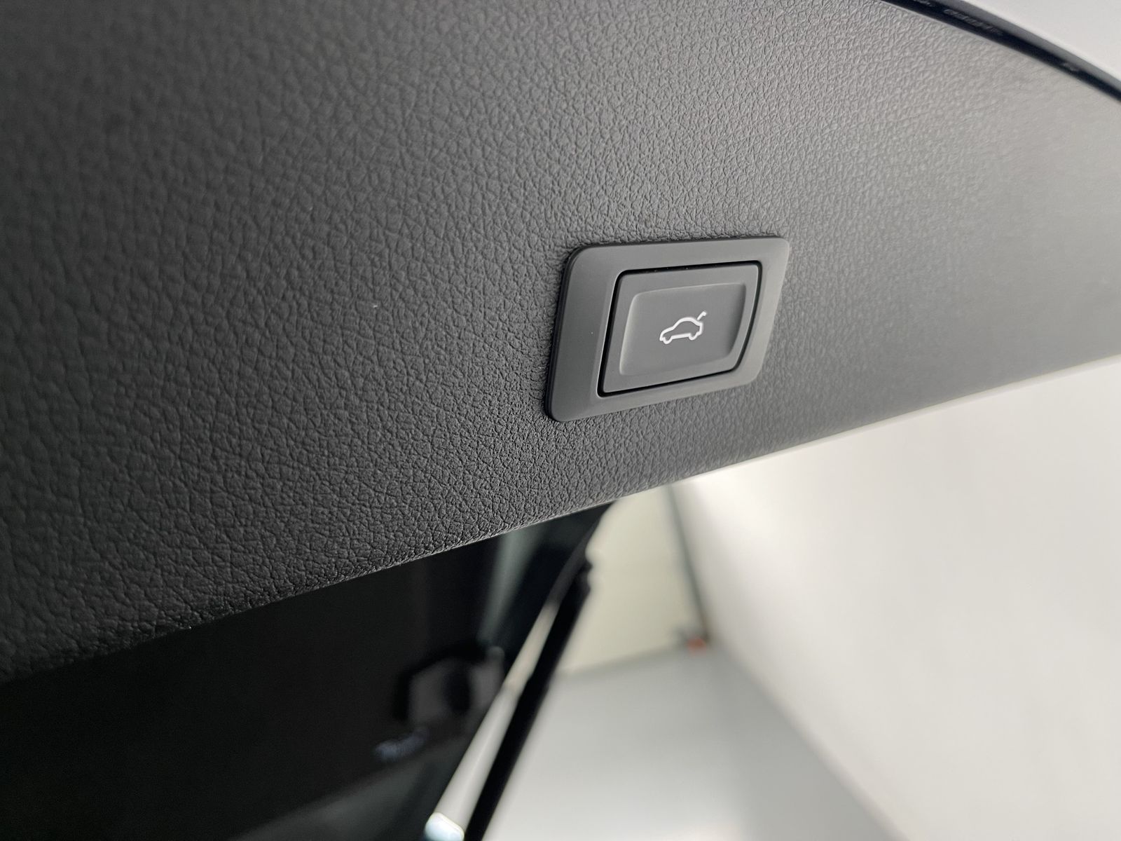 Fahrzeugabbildung Audi e-tron Sportback 55 Quattro*AHK*LED*Cam*