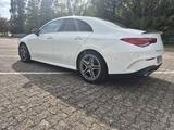 Mercedes-Benz CLA 220 Amg Line  - Mercedes-Benz CLA 220: Limousine