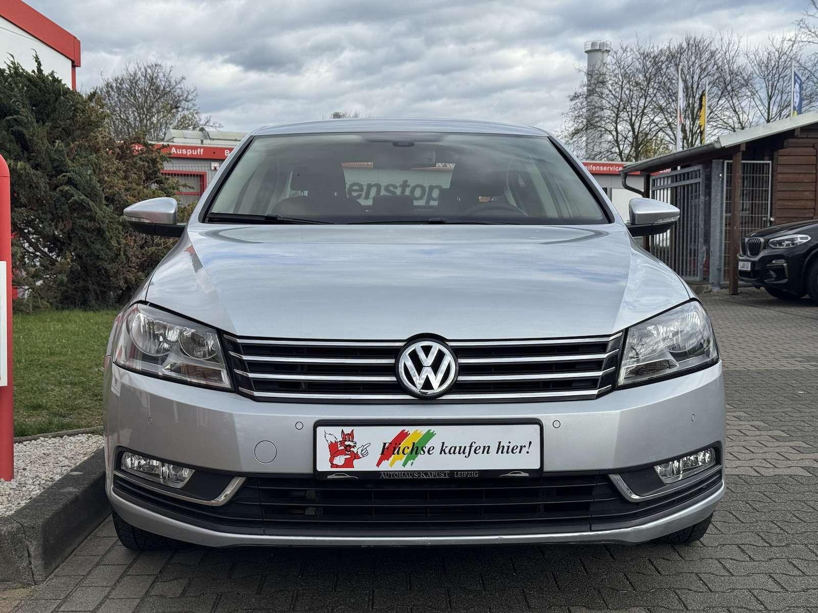 Volkswagen Passat 1.4 TSI Limousine /Tempomat/Klimaauto/...