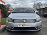 Volkswagen Passat 1.4 TSI Limousine /Tempomat/Klimaauto/... - VW Passat Gebrauchtwagen in Leipzig