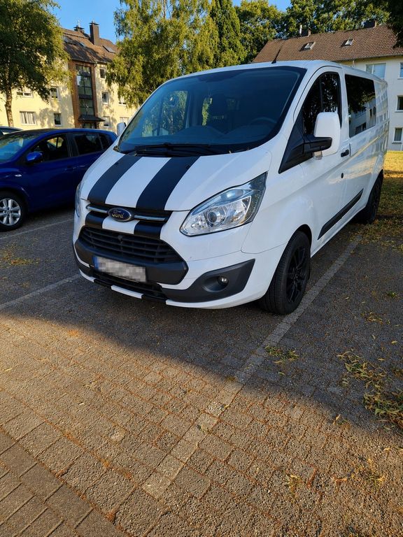 Image of Ford Transit Custom