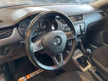 Skoda Octavia Combi Joy *1.HAND*PANO*ACC*NAVI*PDC*