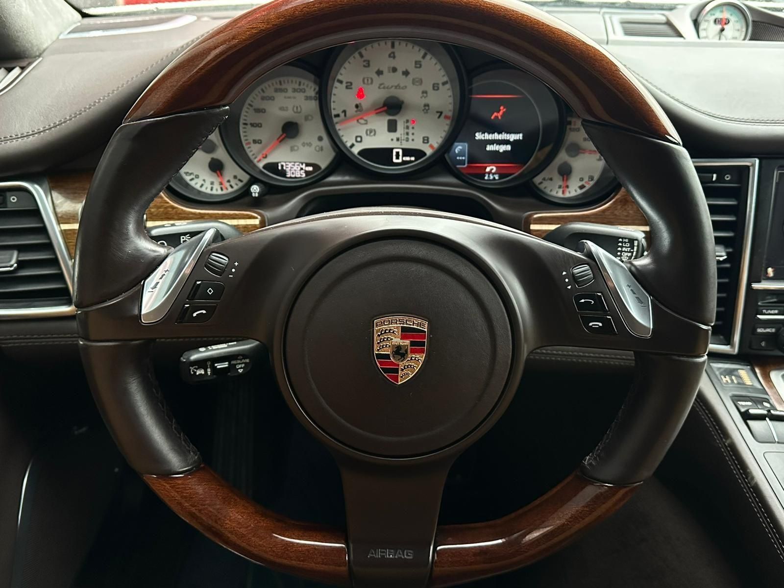 PORSCHE Panamera 4.8 TURBO* XENON#KERAMIK#LUFT#ACC#KEYLE - Image 11