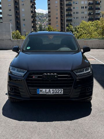 AUDI SQ7 4.0 TDI  Advanced Nachtsicht HUD Pano Standh
