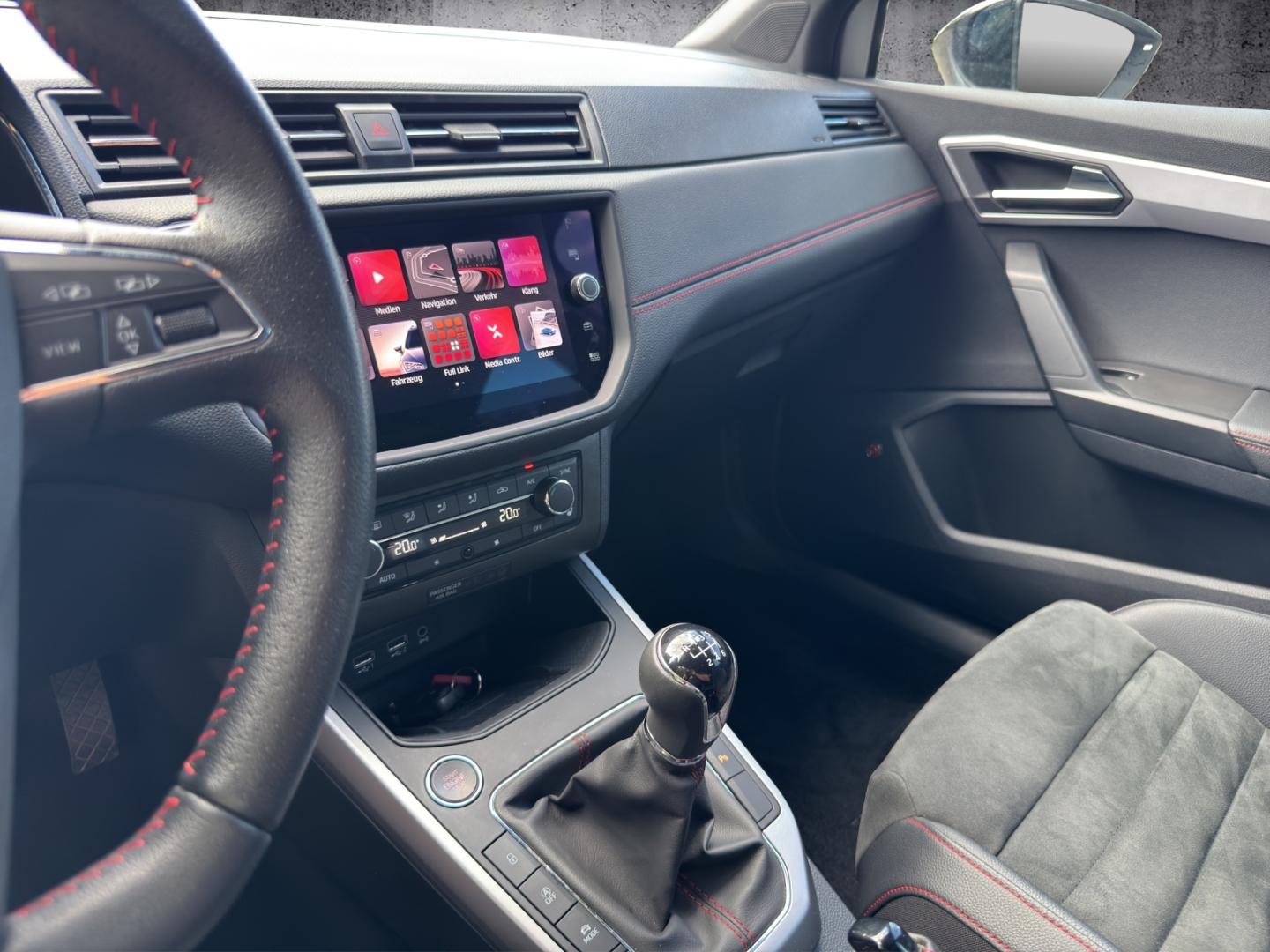Seat Arona 1.5 TSI FR KAMERA NAVI FULL LINK BEATS ACC