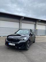 BMW iX1 xDrive30 - M Sportpaket - BMW iX1 von privat