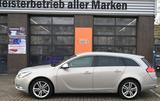 Opel Insignia A 2.0 Sports Tourer Design Edition 4x4 - Opel Insignia: Design Edition