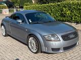 Audi TT Coupé 3.2 V6 quattro - Audi TT: V6