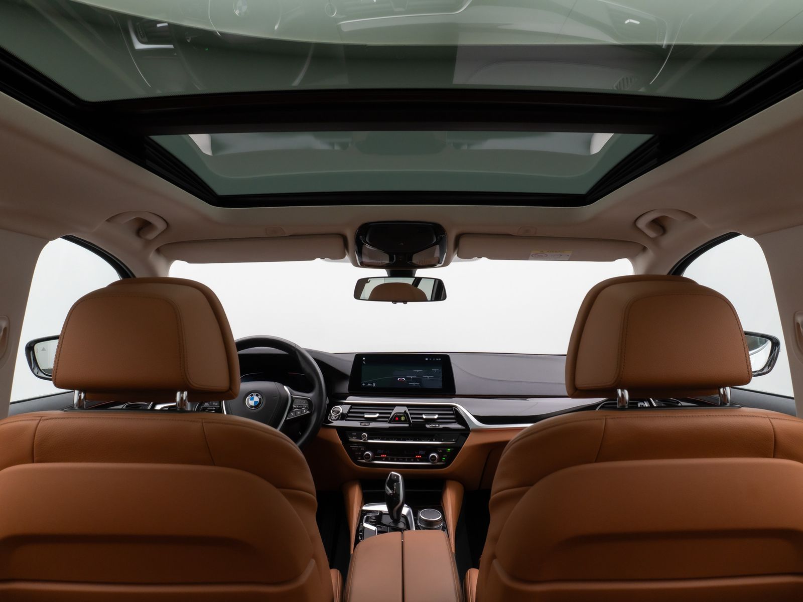 Fahrzeugabbildung BMW 530d xD Luxury Line Panorama Kamera HUD DAB HiFi