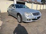 Mercedes-Benz CLK 350 ELEGANCE Scheckheftgepflegt  - Mercedes CLK 350 mit Schiebedach