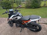 KTM Duke 125 - KTM DUKE 125