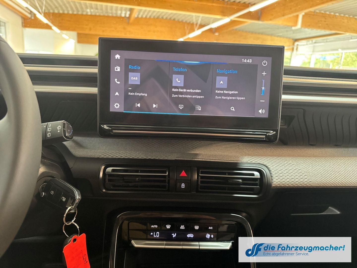 Fahrzeugabbildung Citroën C3 E 113 MAX HUD Navi Soundsystem LED Apple CarP